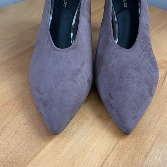 Olivia Miller “Penny” faux suede heels pumps women’s size 11 Taupe NWOT 3” heel - Picture 3 of 9